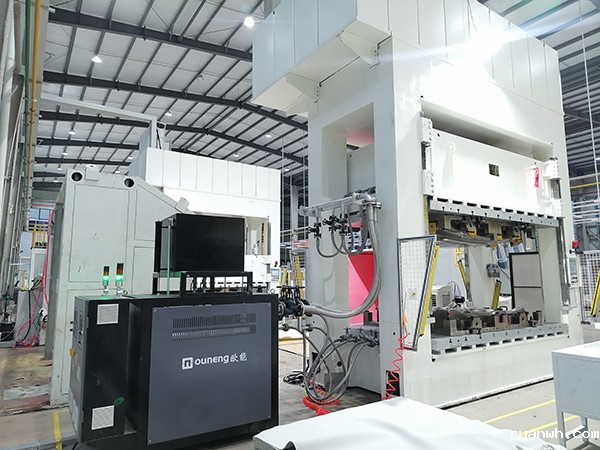 模温机和锅炉的区别