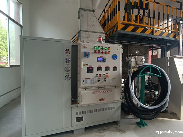 防爆冷热一体机