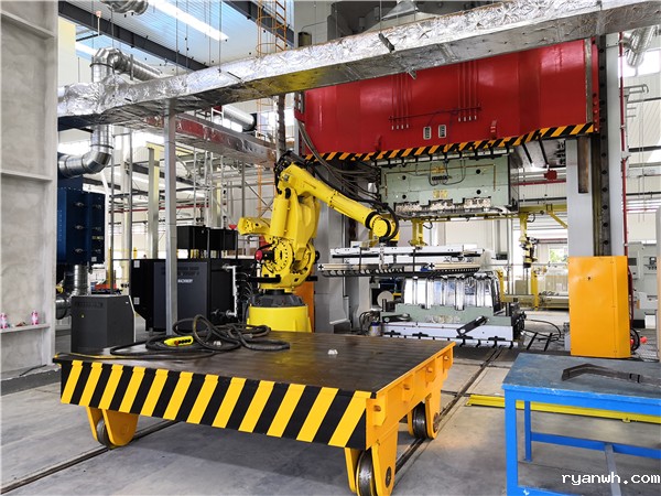 SMC玻璃钢模压成型模温机 (17)