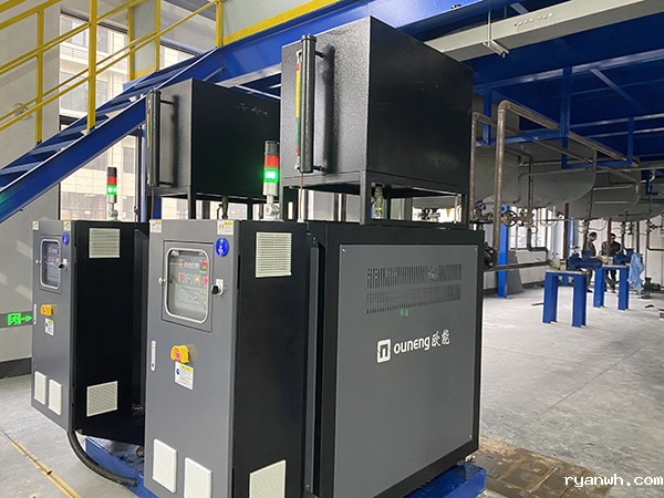 橡胶防护蜡生产反应釜控温油温机