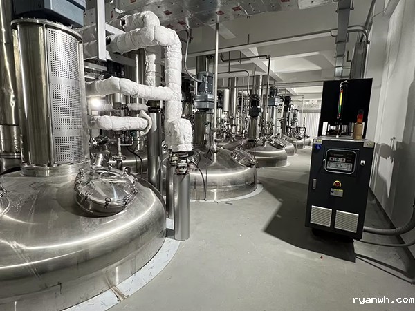 环保型热熔胶反应釜电加热油炉