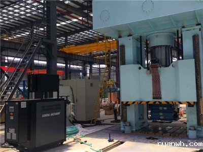 模具配模温机怎么配「必威app精装版苹果版下载安装教程机械」免费教学指导