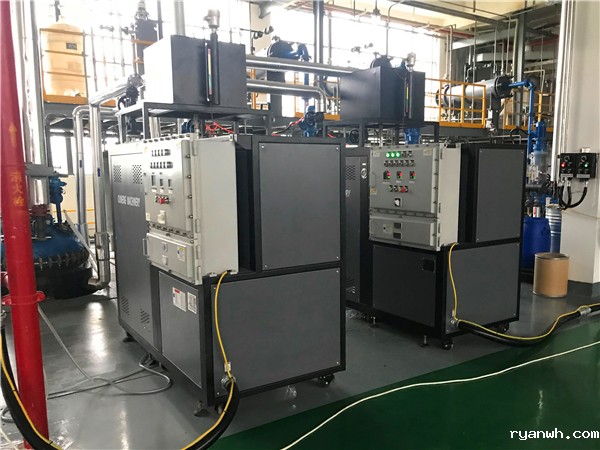 化工医药反应釜加热，「必威app精装版苹果版下载安装教程机械」防爆高低温一体模温机有什么优势？