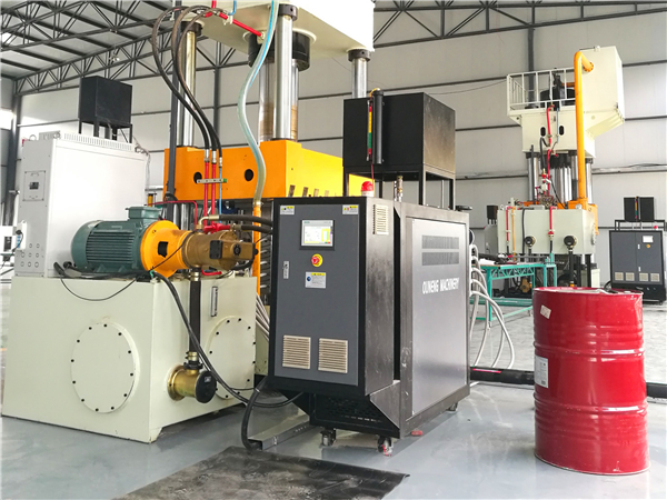 油温机喷油怎么回事？「必威app精装版苹果版下载安装教程机械」4招为你预防