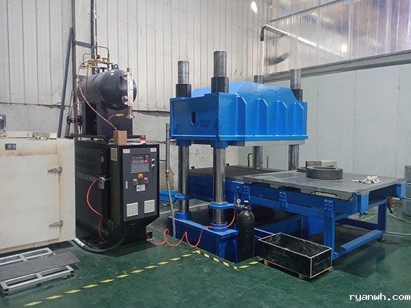 电加热导热油设备有哪些？选对效率翻倍