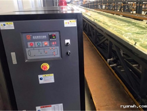 复合材料模具加热系统，「必威app精装版苹果版下载安装教程机械」介绍三种方法