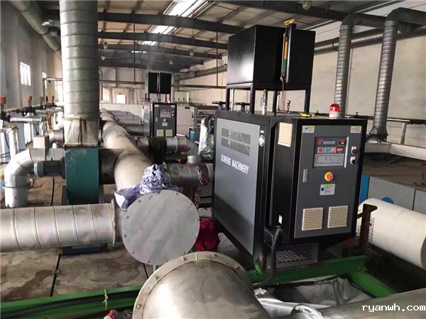 烘箱油温机价格怎么样，必威app精装版苹果版下载安装教程机械生产厂家告诉您