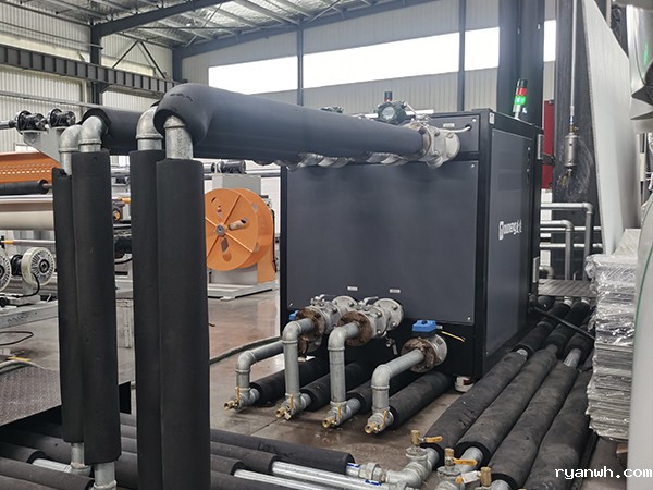 复合材料智能模温机2