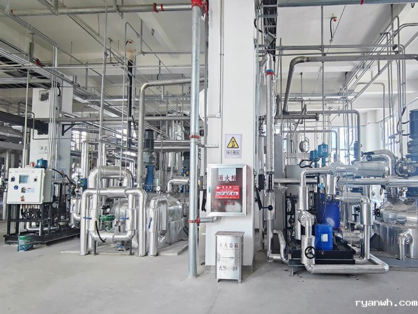 用TCU温控系统控温，稳定又降本