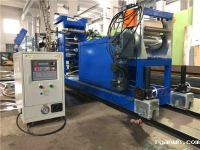 温控设备怎么选？复合材料成型控温有什么好办法？「必威app精装版苹果版下载安装教程机械」