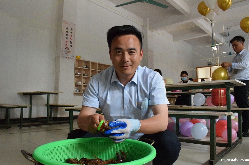 必威app精装版苹果版下载安装教程机械