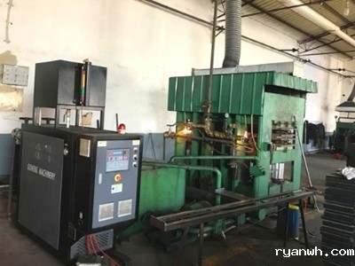 橡塑制品成型_橡胶硫化平板控温模温机