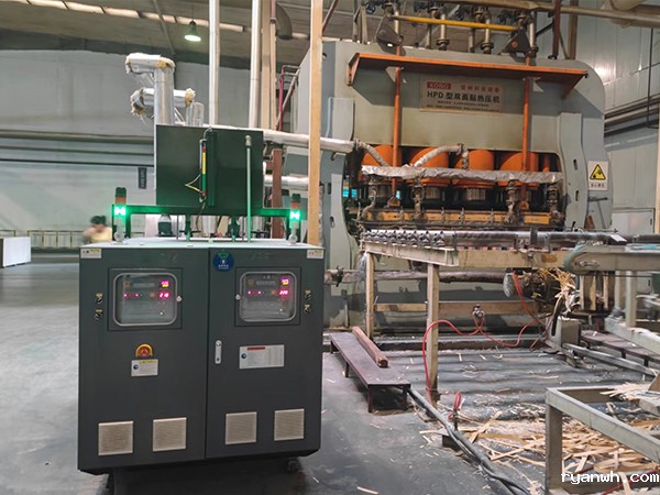 双机一体模压模温机